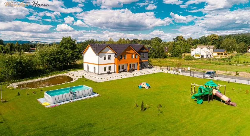 Wonder Home - Apartamenty Halo Karkonosze z ogrodem, sezonowym basenem, placem zabaw i widokiem na Śnieżkę - zlokalizowane blisko Karpacza - Image 1