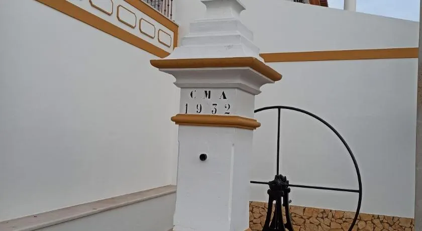 Fontanário House - Image 1