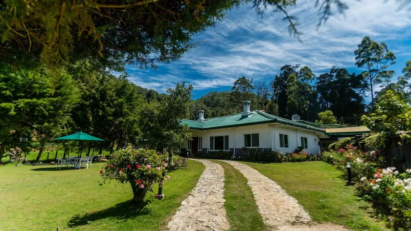 The Seven Oaks - Image 1