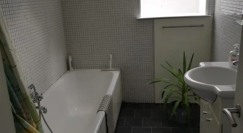 Skolevænget 35 - Image 1