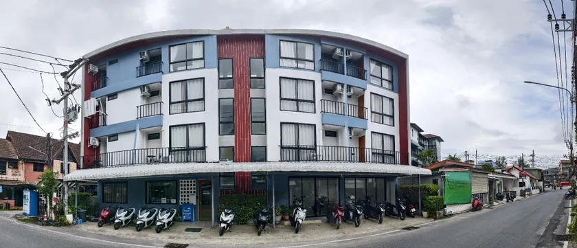 B3 House - Image 1