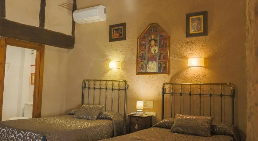 Posada del Medievo - Image 1