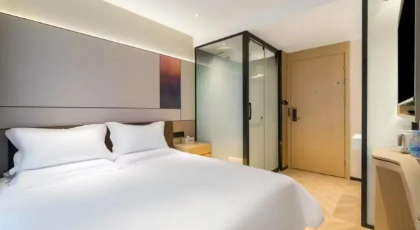Junheyue Hotel - Image 1