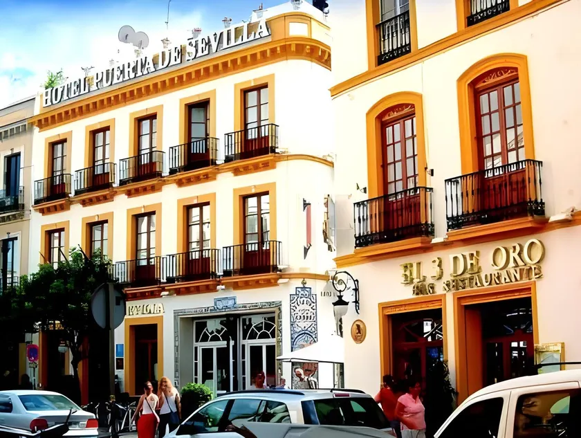 Basic Hotel Puerta de Sevilla - Image 1