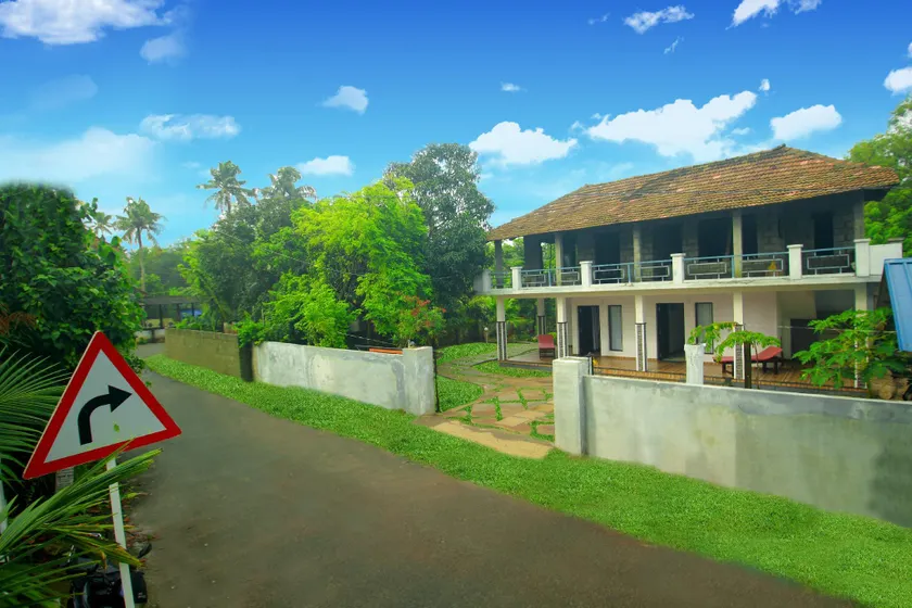 MARARI GOD's OWN VILLA - Image 1