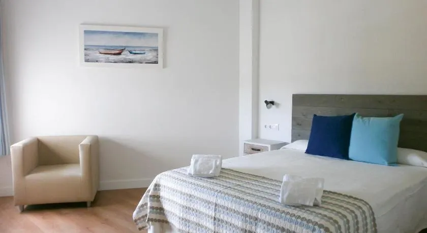 La Siesta Apartamentos - Image 1
