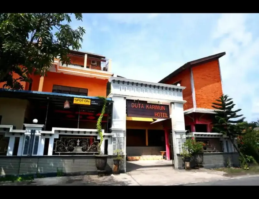 Hotel Duta Karimun - Image 1