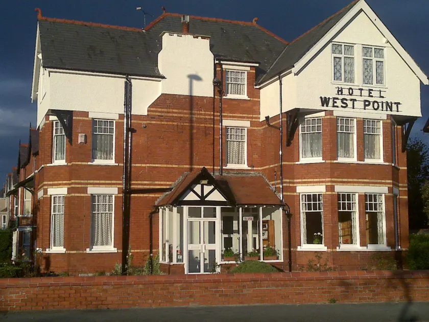 West Point Hotel Bed and Breakfast - Image 1