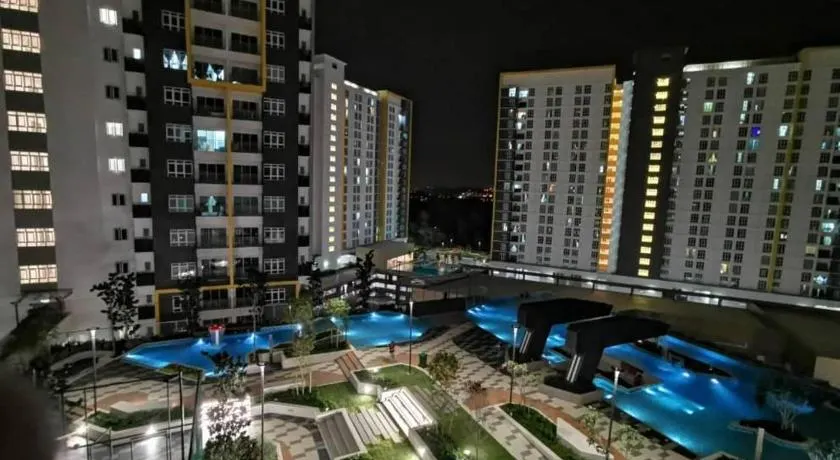 ForeverHomeStayNilai - Image 1