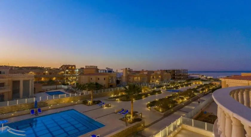 Arena Beach Resort & Spa - Image 1