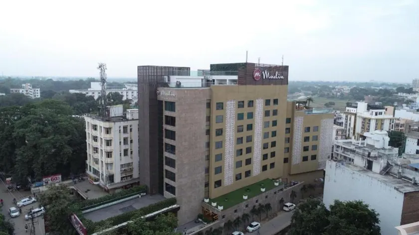 Hotel Madin - Image 1