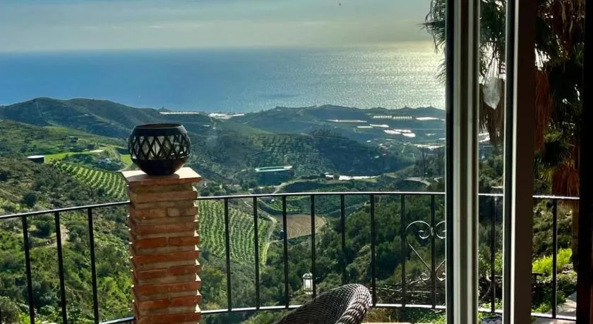 Casa Tranquila - Image 1