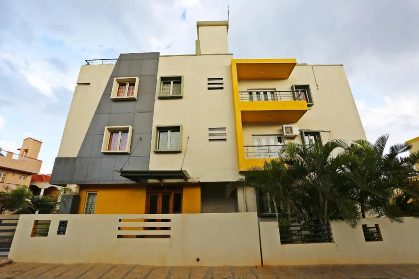 OYO Jasmine Suites - Image 1