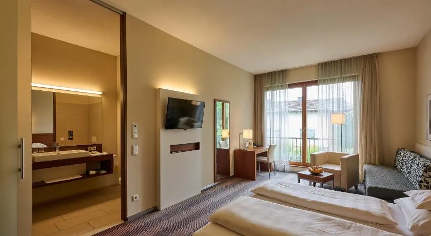 Hotel Gasthof Krönele - Image 1