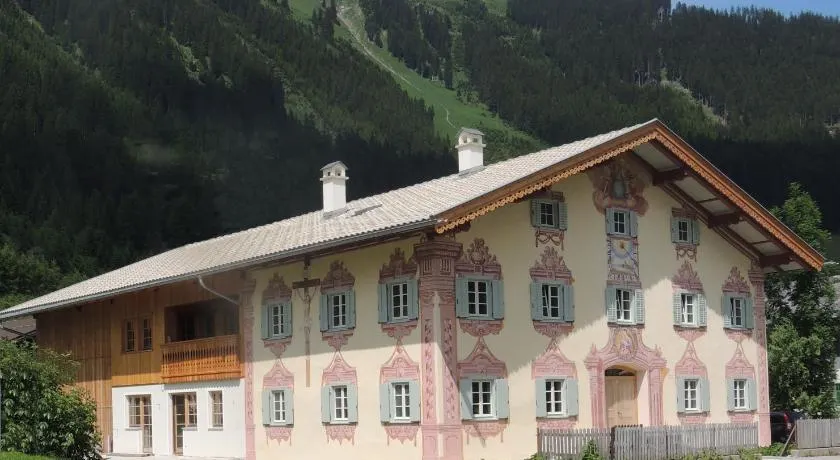 Residenz 111 - Image 1
