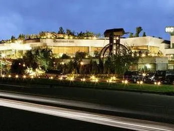 Nastasi Hotel & Spa - Image 1