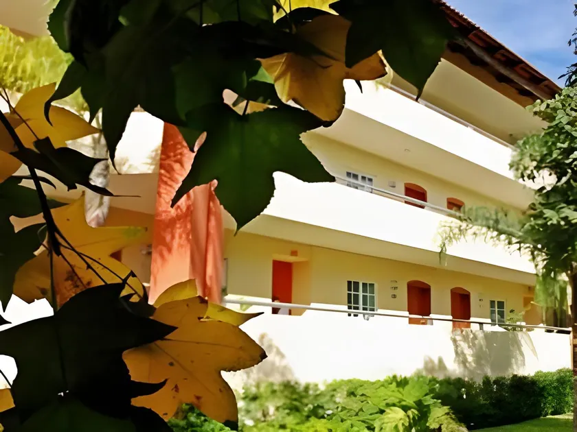 Áurea Hotel and Suites - Image 1
