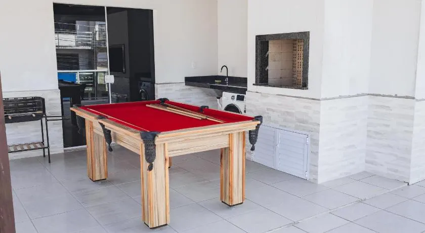 Casa com Sinuca e Churrasqueira - a 10 min de Balneário Camboriú! - Image 1