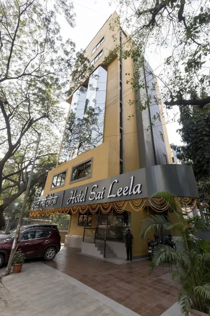 Sai Leela Hotel - Image 1