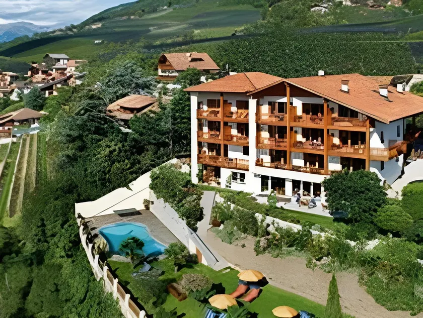 Hotel-Garni Ehrenfels - Image 1