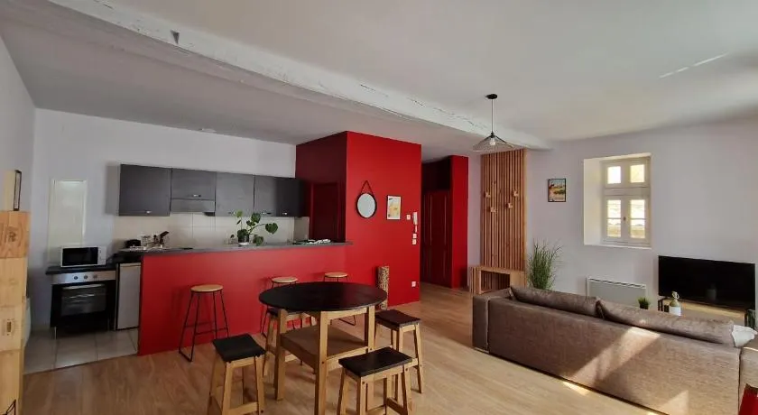 Rouge et Vin - Image 1