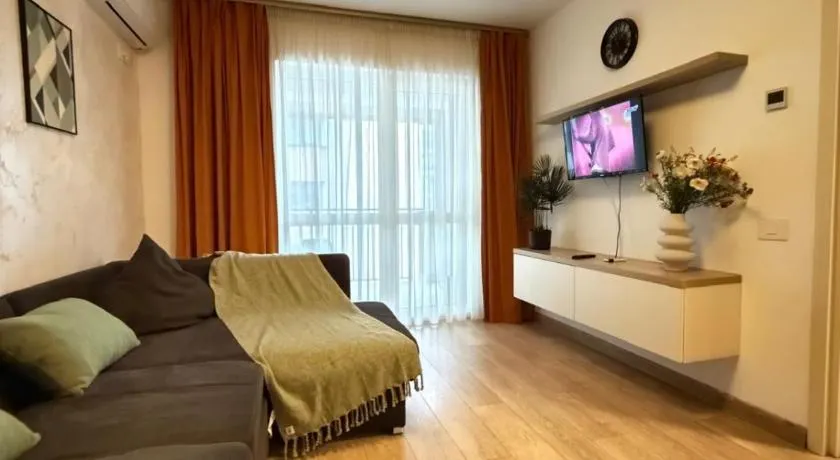 Luxury Apartments Newton by GLAM - Parking Option - Image 1