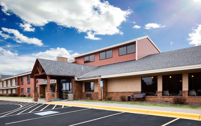 AmericInn by Wyndham Mora - Image 1