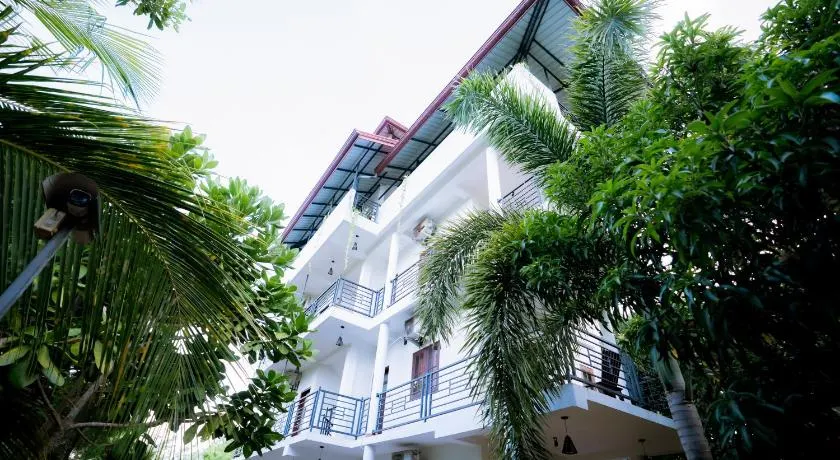 Blue Sky Hotel Yala - Image 1