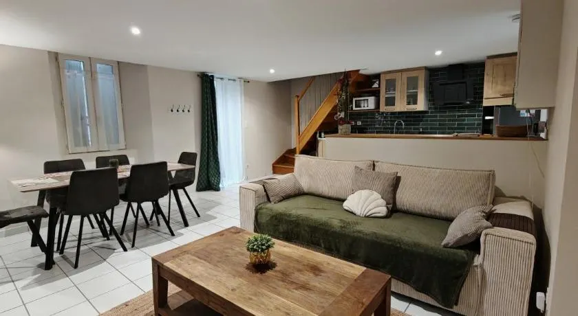 Jolie Maison au 34 centre-ville - Image 1
