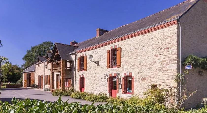 Chambre rustique avec lit king-size, salle de bains privée et petit-déjeuner près de Nantes. - FR-1-306-1250 - Image 1