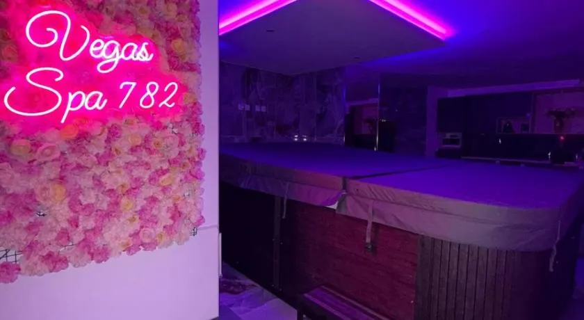 Vegas Spa - Image 1