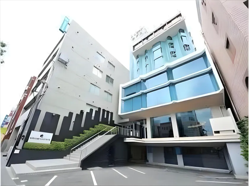 Marugame Plaza Hotel - Image 1