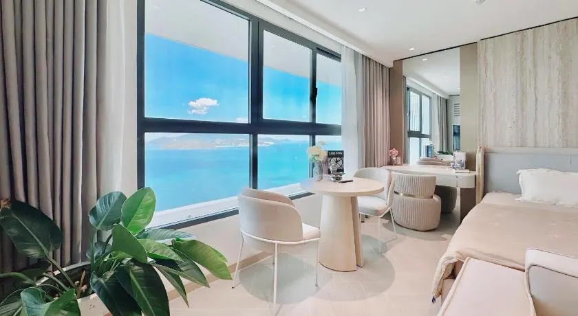 Muong Thanh Luxury Nha Trang Hotel - Image 1