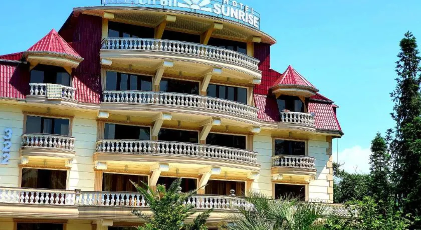 Sunrise Hotel - Image 1