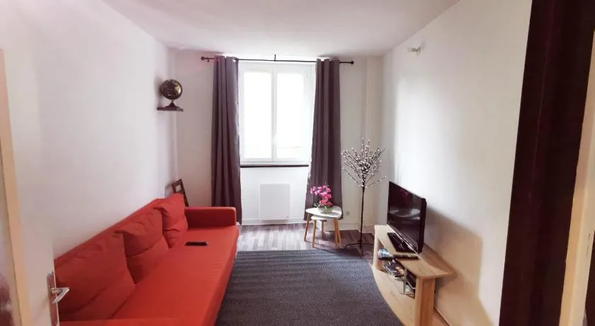 Appartement Prés de la gare RER C-Spacieux 4 pièces - Image 1
