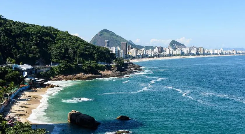 Apartamento com Vista do Mar no Vidigal - Image 1