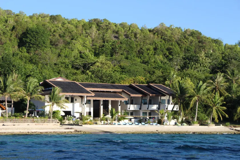 Emoha Dive Resort - Image 1