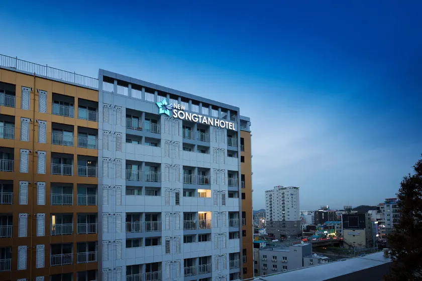 New Songtan Hotel - Image 1