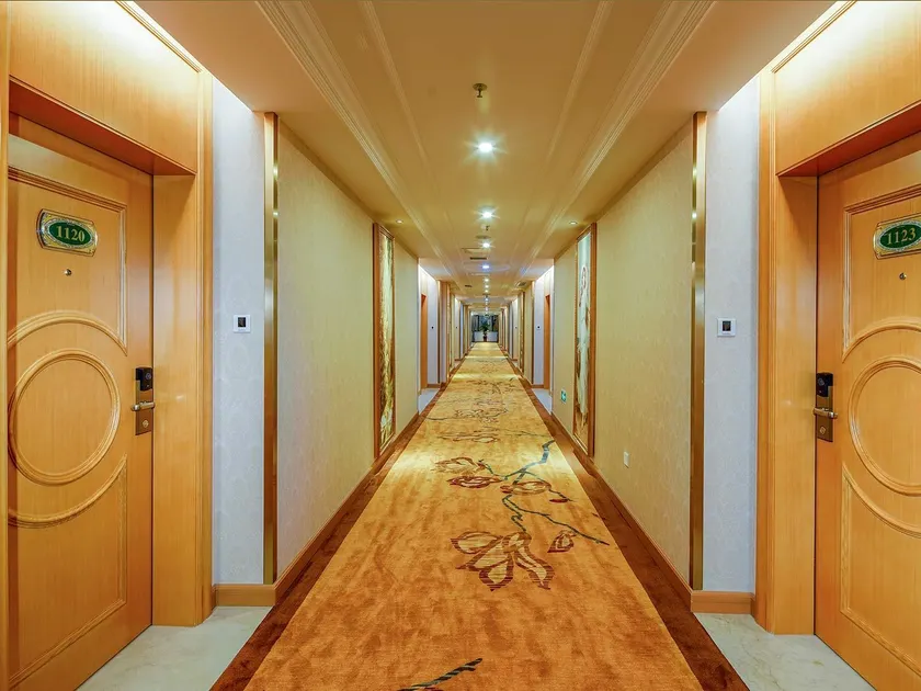 Vienna Hotel Chengdu Wenjiang Zhujiang Plaza - Image 1