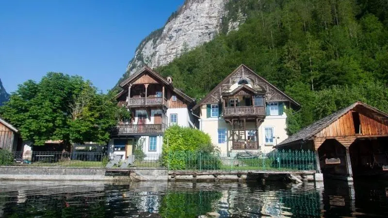 KraftTanken direkt am See - Image 1