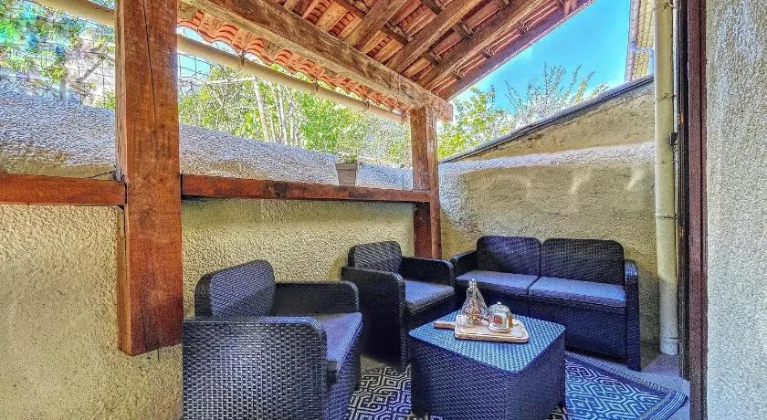 Au Cœur Ardéchois - Avec terrasse ombragée - Image 1