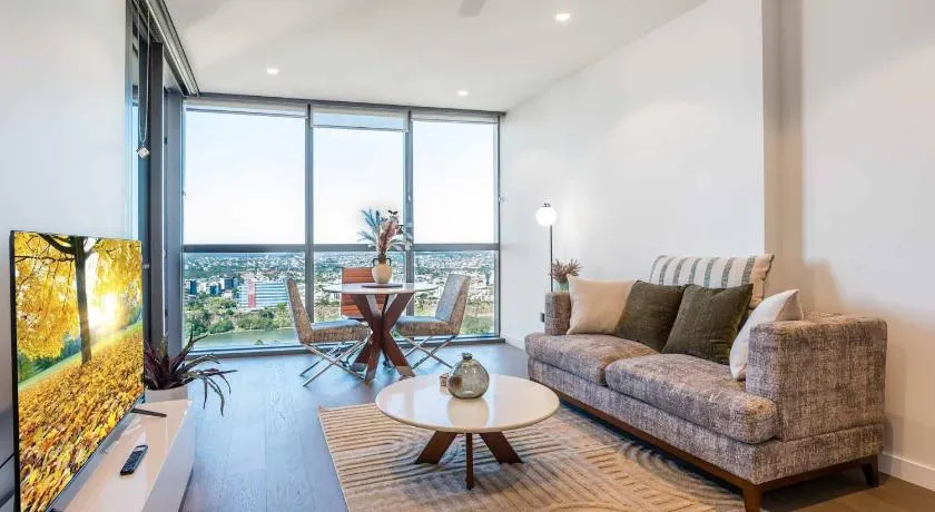 QueensWharf by Serain Residences - Image 1