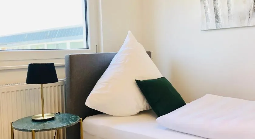 business & fitter Apartment - Image 1