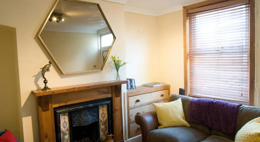 Falconer Street - Image 1