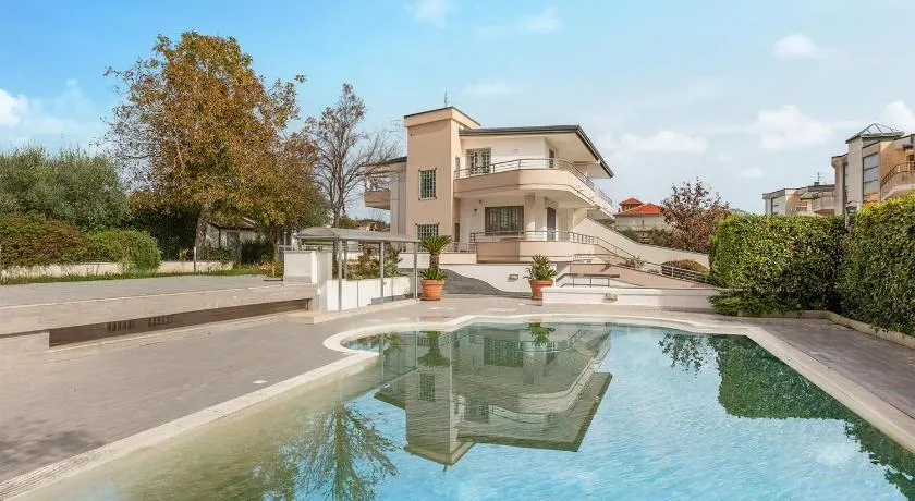 Awesome Home In Caserta - Image 1