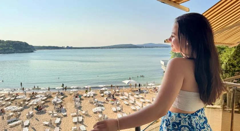 Family Hotel Teos - Image 1