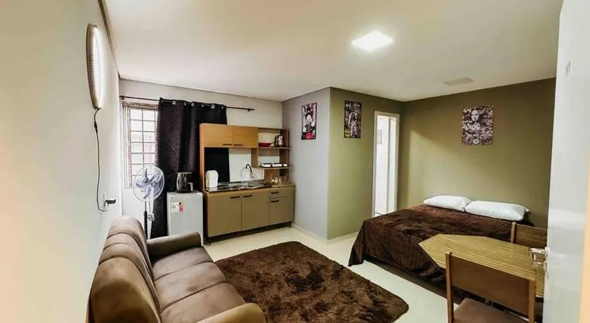 Apartamento ótima localização - Image 1