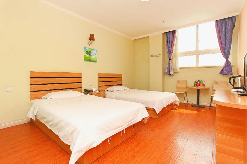 Jiamei Express Hotel - Image 1