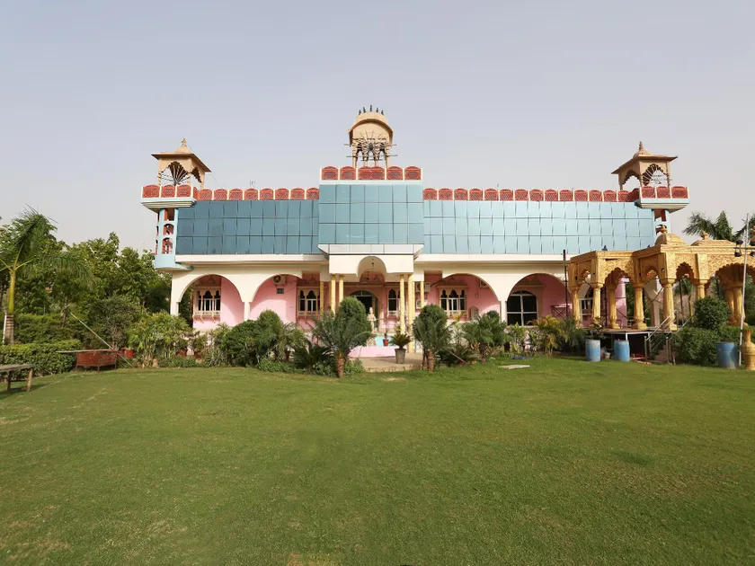 OYO Hotel Dolly - Image 1