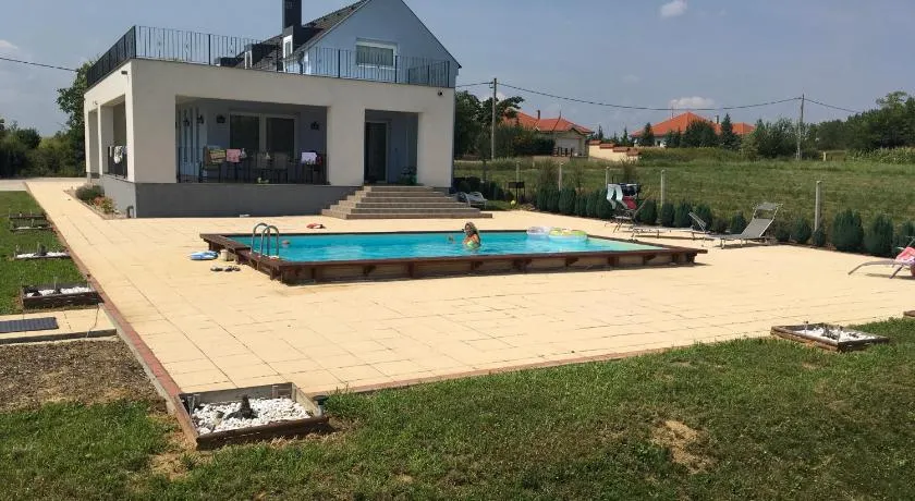 Balatonview - villa Myriam - Image 1